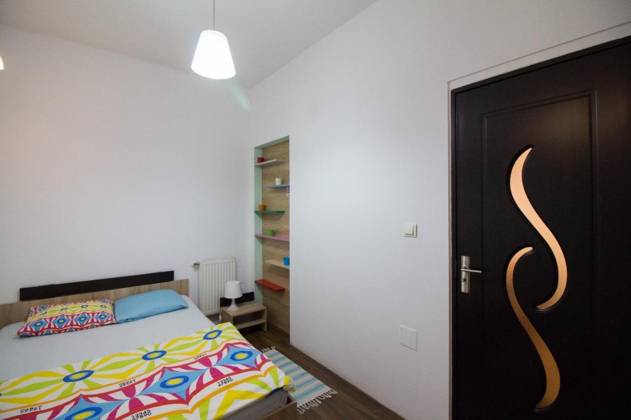 Intim Studio Flat Arad Eksteriør bilde