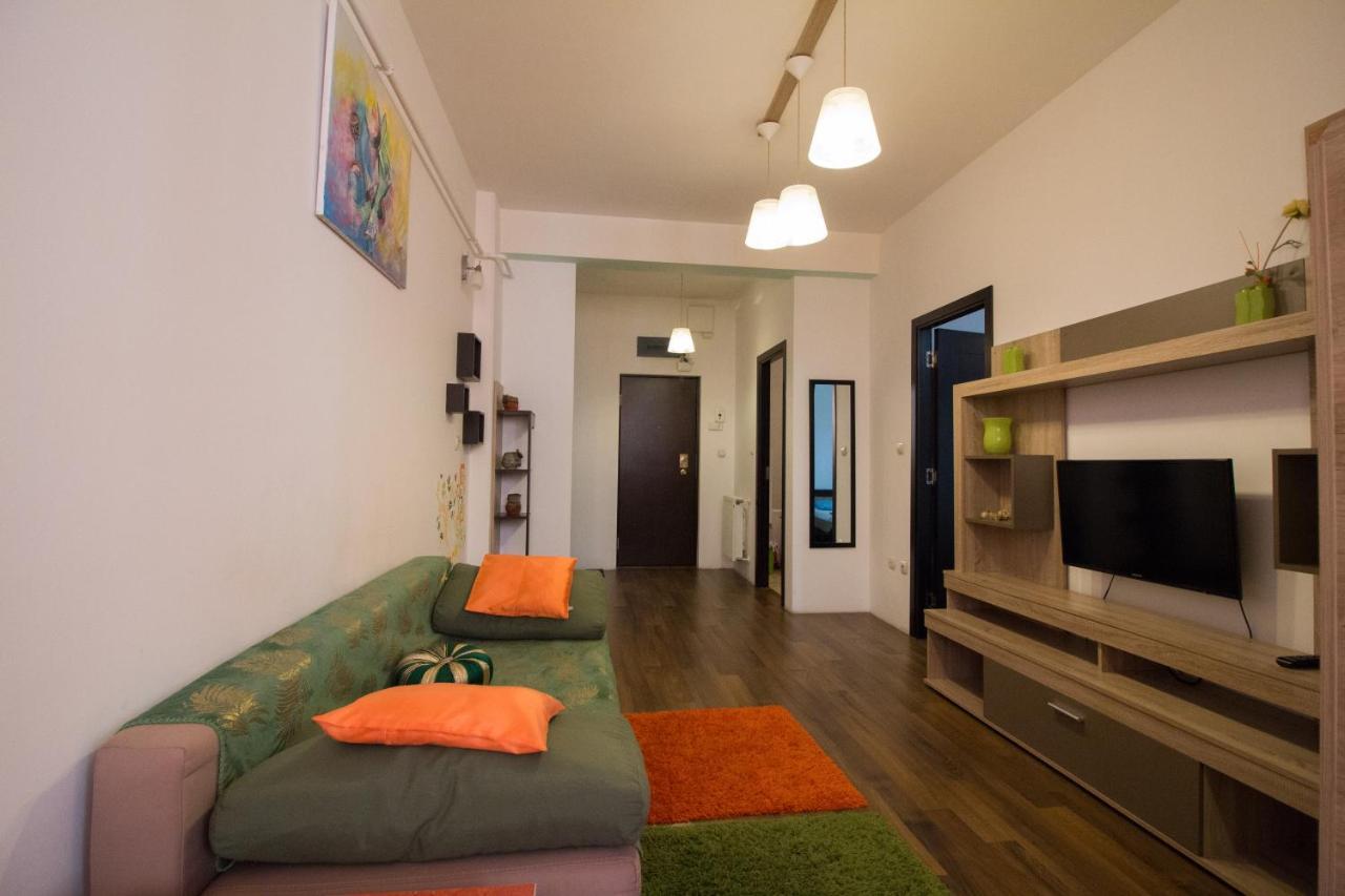 Intim Studio Flat Arad Eksteriør bilde